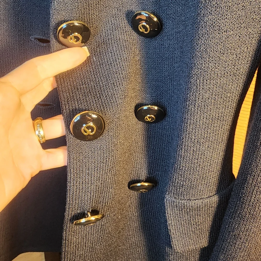 St. John Collection Blazer - Picture 3 of 14